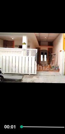 Rmh baru di Perum Bluru permai sdrjo siap huni 