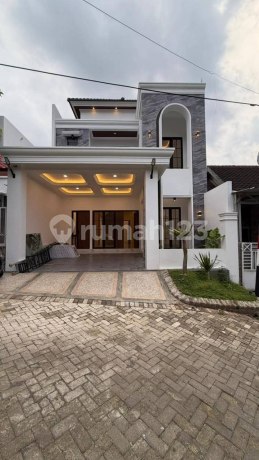 Rumah American Classic Baru Gresslokasi Perum Oma Campus Dau Sengkaling Malang