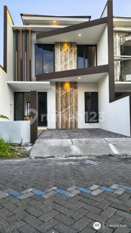 Dijual Rumah Baru Modern Minimalis**Lokasi Perum Surya Residence Buduran Sidoarjo* Dijual Rumah Baru Modern Minimalis**Lokasi Perum Surya Residence Buduran Sidoarjo*