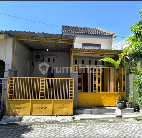 Dijual Rumah Siap Huni (Sudah Renovasi)**Lokasi Perum Pondok Wage Indah Taman Sidoarjo* Dijual Rumah Siap Huni (Sudah Renovasi)**Lokasi Perum Pondok Wage Indah Taman Sidoarjo*