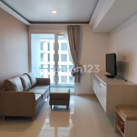 Sewa Apartemen Full Furnished Dekat Sekolah Negeri, Bebas Banjir Sewa Apartemen Full Furnished Dekat Sekolah Negeri, Bebas Banjir