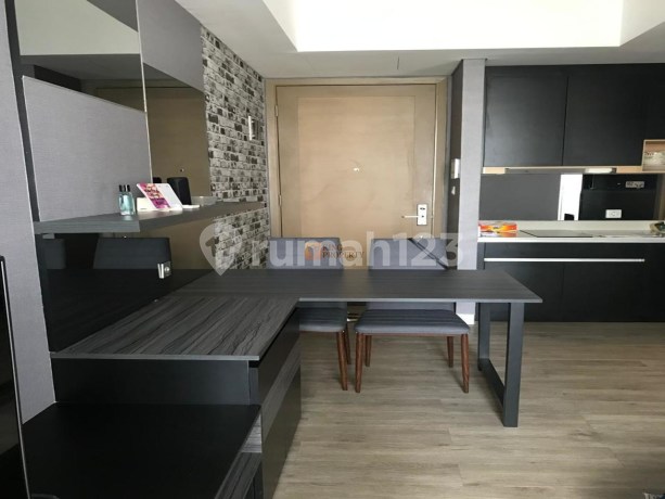 Elegant and Luxurious Apartment! 1BR Industrial Modern Cozy - Orchid Garden Residences, Near University, Near Central Park Mall, Facilities include Swimming Pool, Kids Playgrounds, Club House, Spa, Fitness Center, Garden, Jogging Track.
