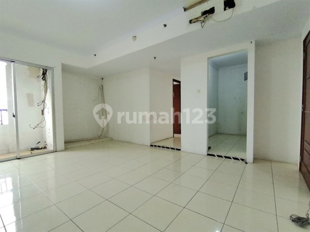 Below Market Price, 3Br Unfurnished Apartment in Mediterania Marina Ancol, Sea View, Close to Mangga Dua and Kemayoran.