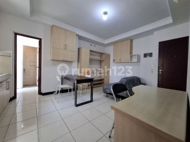 Sebrang Hotel Pullman & Taman Tribecca Cp, Disewakan 2 Bedroom Mediterania Garden Residence 2 Tanjung Duren - Furnish Siap Huni, Fasilitas Lapangan Basket, Lapangan Tenis, Gym, Olympic Pool.