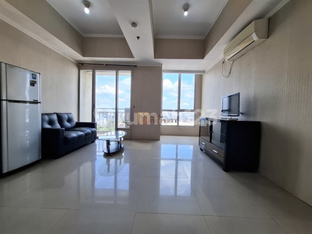 Dekat Mangga Dua Mall dan Pasar Baru, Dijual 1BR Grand Kartini Semifurnish Bagus, Pool & City View