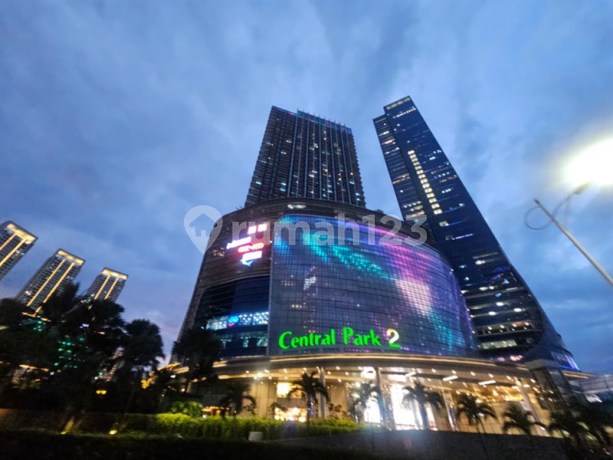 Terintegrasi Mall Central Park & Soho Capital Disewa Soho 2 Lantai 102 M² @ Podomoro City, bisa untuk Kantor dan Domisili Pt