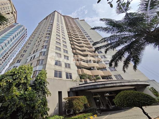 Akses ke Grand Slipi Tower Jual 2 Kamar Unfurnish di Apartemen Slipi Akses ke Pintu Tol, Senayan, Bundaran Slipi & Stasiun Palmerah Fasilitas Kolam Renang, Gym, Jogging Track