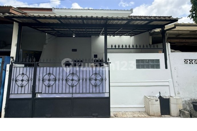 Dijual Rumah Cengkareng Indah 2 Lantai Semi Furnish Bagus & Terawat Luas Tanah 6X15m2 SHM Lokasi Nyaman Security 24 Jam di Kapuk Jakarta Barat Dijual Rumah Cengkareng Indah 2 Lantai Semi Furnish Bagus & Terawat Luas Tanah 6X15m2 SHM Lokasi Nyaman Security 24 Jam di Kapuk Jakarta Barat