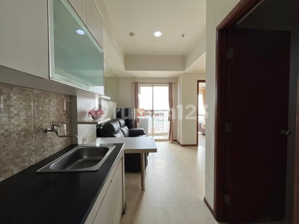 Hanya Jalan Kaki ke Mall Central Park, Disewakan 2Br Furnished Lengkap Apartemen Royal Mediterania Garden Residences Area Strategis di Tanjung Duren Dekta Dari Mall Cp