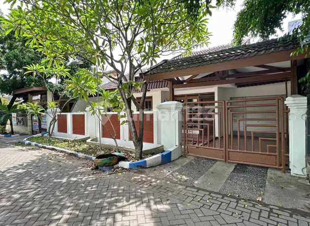 Rumah Strategis & Aman - Pondok Candra Cluster, Sidoarjo Rumah Strategis & Aman - Pondok Candra Cluster, Sidoarjo