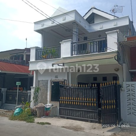 For Sale 2-Story House in Alinda Kencana Housing Estate, Kaliabang, Bekasi