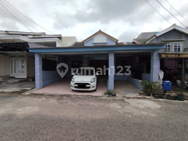 Flood-Free Onegate System Ready-to-Occupy House