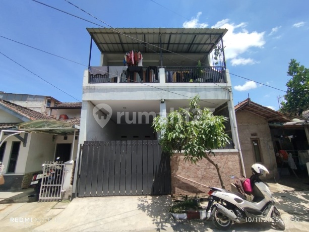 Rumah Dua Lantai dan Siap Huni di Rancamanyar dan Bebas Banjir Rumah Dua Lantai dan Siap Huni di Rancamanyar dan Bebas Banjir