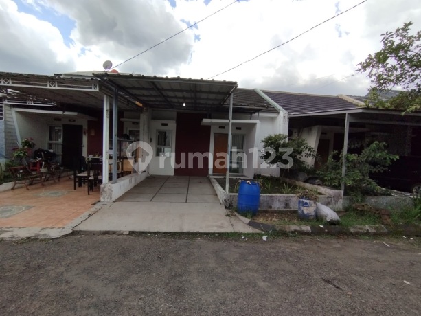 Rumah Siap Huni di Komplek Terbaik di Rancamanyar Rumah Siap Huni di Komplek Terbaik di Rancamanyar