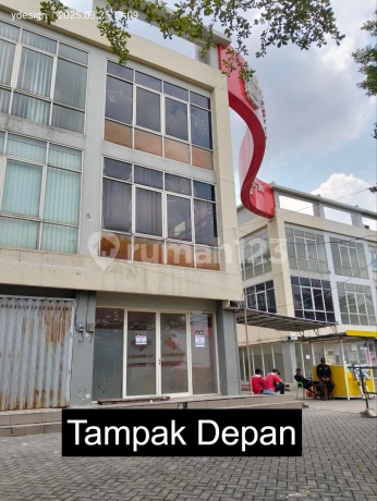 DIJUAL / DISEWAKAN RUKO 3 LANTAI Royal Crown Palace