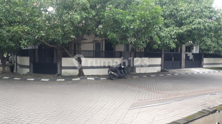 Rumah Babatan Pratama Wiyung Surabaya