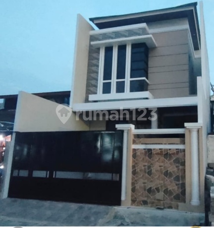 Rumah Darmo Indah Selatan 2 Lantai Baru Gress Rumah Darmo Indah Selatan 2 Lantai Baru Gress