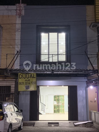 2.5-Story Shop House Ready for Business on Permata Cibubur Main Road