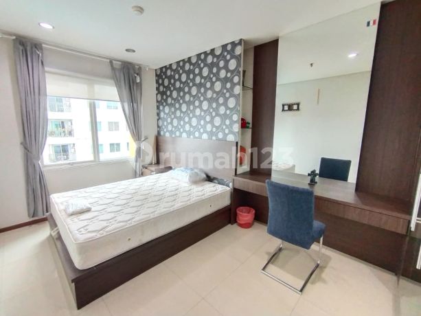 Disewakan Thamrin Residence Fullfurnish Free IPL Termurah View Swimming Pool di Area Strategis Tanah Abang