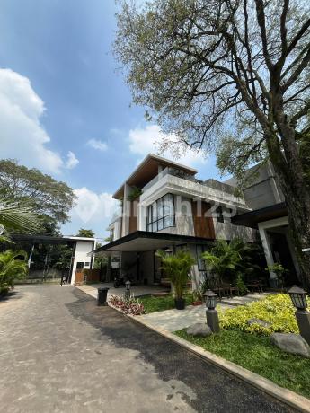 Rumah Cluster Paling Mewah Fasilitas Lengkap 15mnt ke MRT Lebak Bulus Rumah Cluster Paling Mewah Fasilitas Lengkap 15mnt ke MRT Lebak Bulus