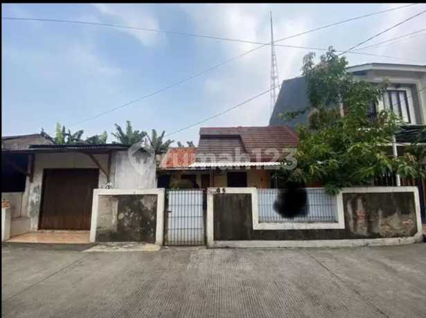Dijual Rumah Sederhana Ada Kios Buat Usaha Komplek Migas, Joglo - Jakarta Barat