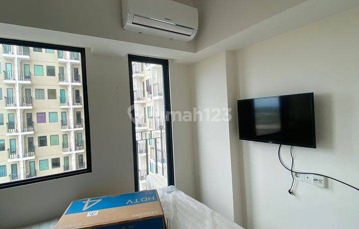 DIJUAL APARTEMENT OSAKA RIVERVIEW TIPE STUDIO SEMI FURNISH TERMURAH