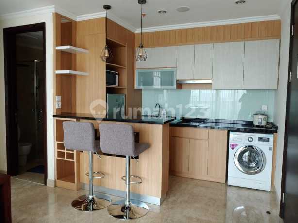 Di Sewa kan 2 Bed Room Private Lift di Menteng Park high Fl Di Sewa kan 2 Bed Room Private Lift di Menteng Park high Fl