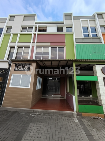 Ruko Strategis Maxwell Gading Serpong Semi Rooftop Siap Usaha FnB