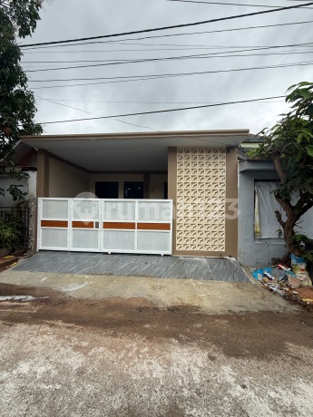 For Sale Beautiful House Taman Marchelia Batam Center