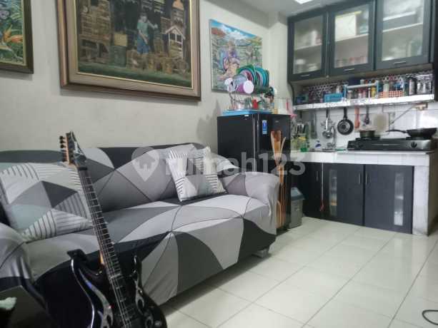 Dijual Murah Full Furnished Apartment Green Park View Cengkareng Jakbar 
