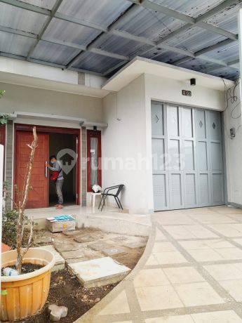 RMH BESAR 2 LANTAI TAMAN MEKAR UTAMA RMH BESAR 2 LANTAI TAMAN MEKAR UTAMA