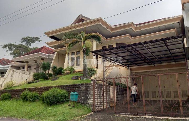 Jual Rumah Siap Huni dan Nyaman Bukit Regency Semarang Selatan – 10183