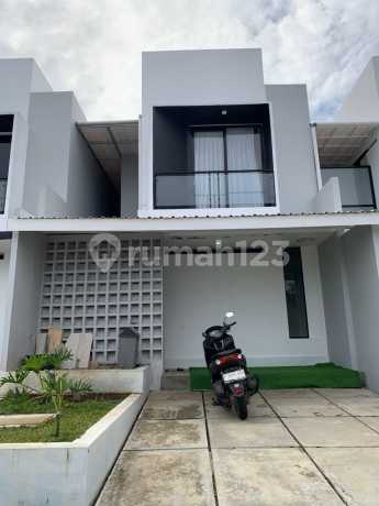 Rumah Minimalis Modern di Cluster Agathis Oma Indah Garut Rumah Minimalis Modern di Cluster Agathis Oma Indah Garut