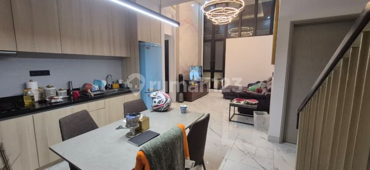 Interior Mewah Jakarta Timur, Dijual Cepat Bu, Nego Sampe Jadi. Interior Mewah Jakarta Timur, Dijual Cepat Bu, Nego Sampe Jadi.