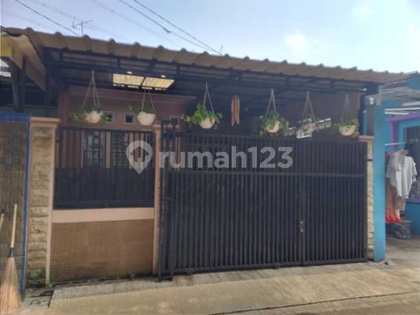 Rumah 2 Kamar Puri Serpong 2 Tangerang Selatan Turun Harga Rumah 2 Kamar Puri Serpong 2 Tangerang Selatan Turun Harga