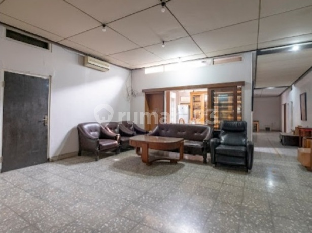 Rumah di Lembah Sukaresmi Bandung, Strategis di Belakang Mall Pvj