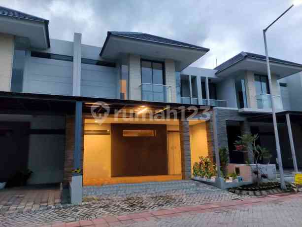 Rumah Modern Springville Residence - Rungkut (Ll)