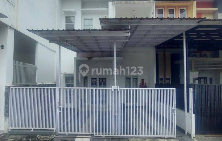 Dijual Rumah Modern Mewah 2 Lantai Di Dalam Komplek Grand Boulevard Gatsu Medan Sunggal  Km 7,5 Semi Furnished 