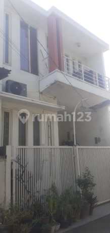 Dijual Cepat Rumah Griya Citra Asri Benowo Nego Tipis