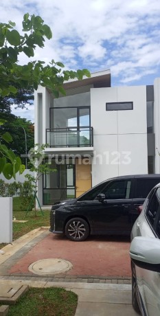 Rumah 2 Lantai 228M2 di Lippo Village Cendana Arbory Britania 2, PPJB, Baru, Siap Huni