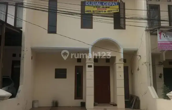 Dijual Cepat Rumah Villa Jatiwaringin, Cipinang Melayu, Jakarta 