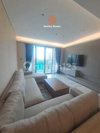 For Rent. Fully Furnished Apartment 3Br+1 with Stunning Golf View at Senayan City Residences