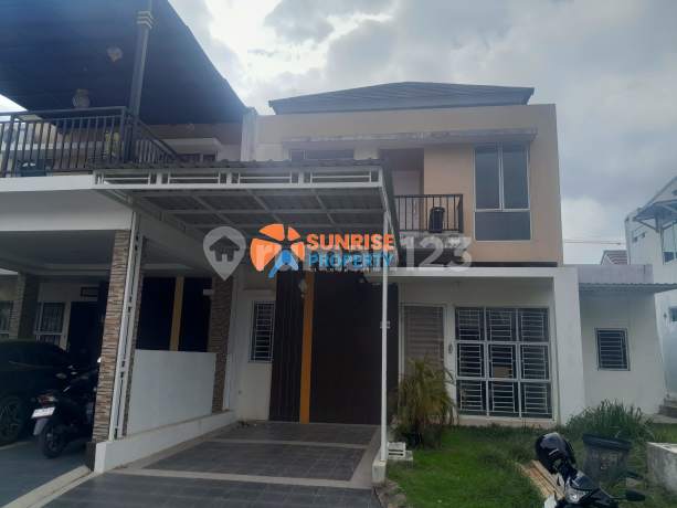 Disewakan Rumah Puri Selebriti 3 Disewakan Rumah Puri Selebriti 3