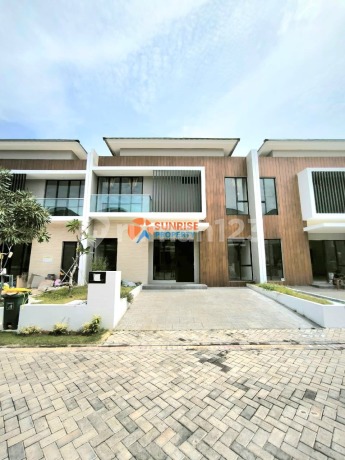Dijual Rumah Citraland Megah Cluster Luxe Hilss