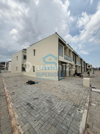 For Sale Golden Bci 2-Story Housing Position Hook 3 Bedrooms 2 Bathrooms