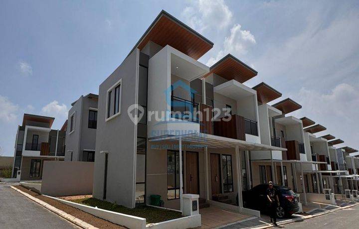 Rumah Cantik Hook Central Hill, Cluster Green Hill Batam Center