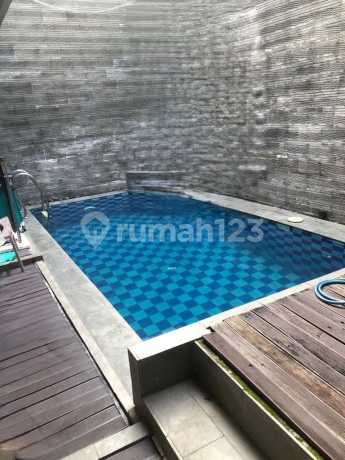 Murah Rumah Private Pool Alam Galaxy Surabaya Barat