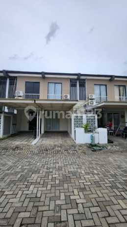 Rumah Lake View Modern Minimalis Royal Residence Surabaya Barat Rumah Lake View Modern Minimalis Royal Residence Surabaya Barat