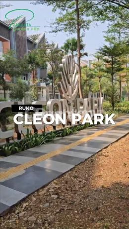 CLEON PARK EXCLUSIVE THREE-STORY READY-TO-USE SHOPHOUSE VERY STRATEGIC LOCATION IN CAKUNG, EAST JAKARTA