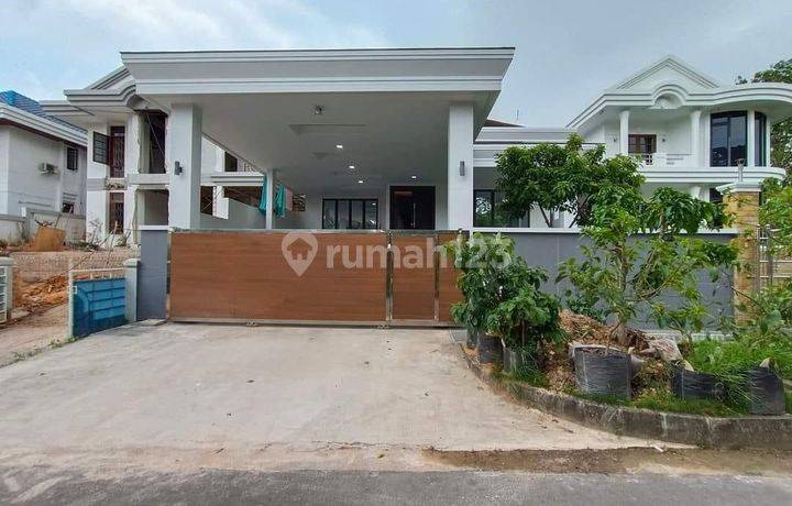 Dijual Rumah Mewah Crown Hill Estate Residence Batam Center 